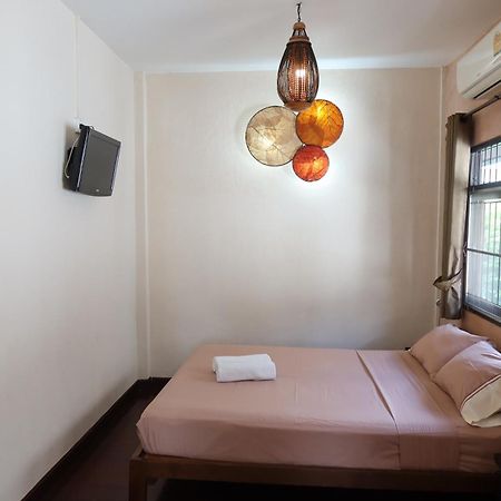 Banjai Garden Guesthouse Chiang Mai Luaran gambar