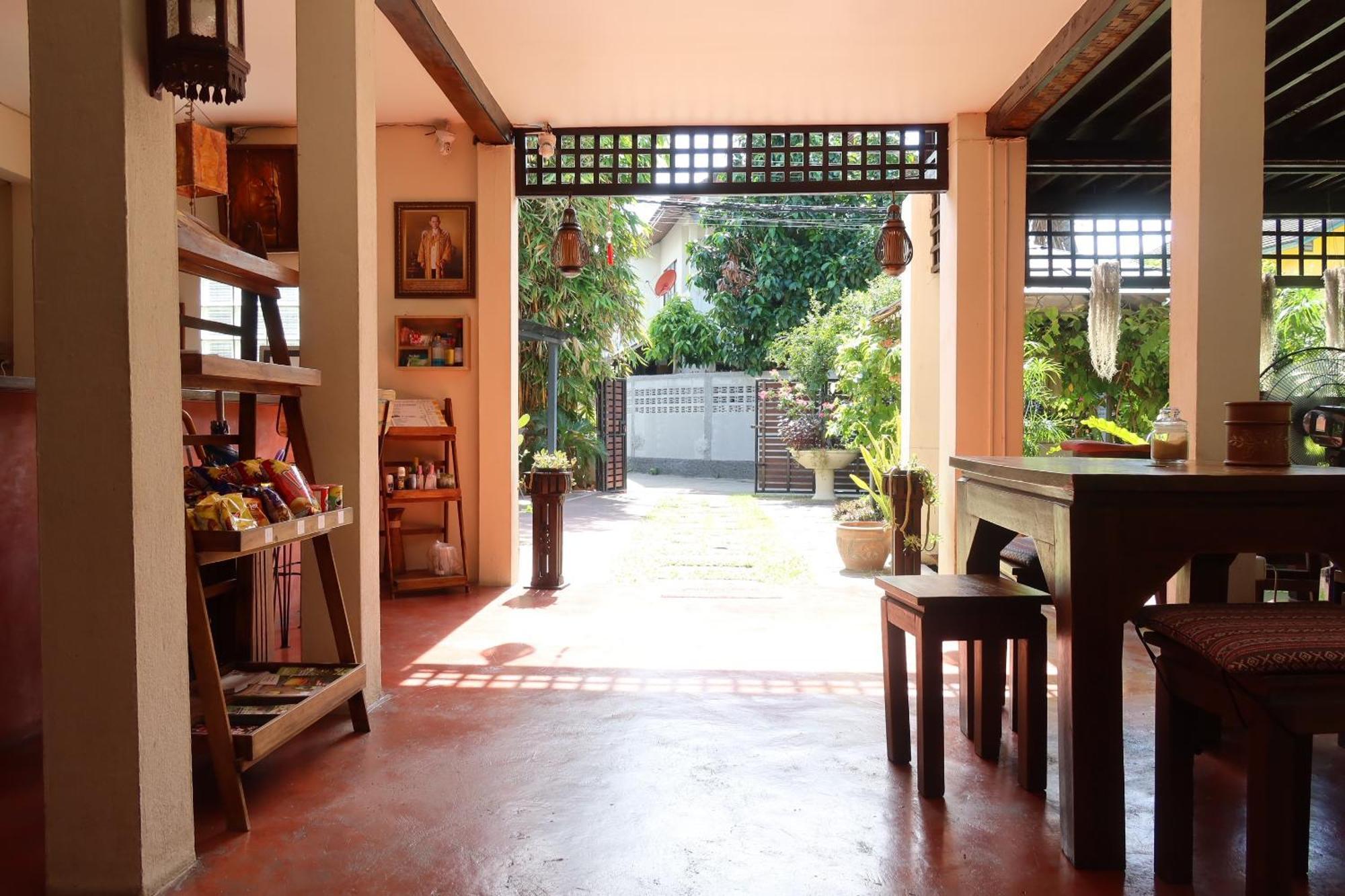 Banjai Garden Guesthouse Chiang Mai Luaran gambar