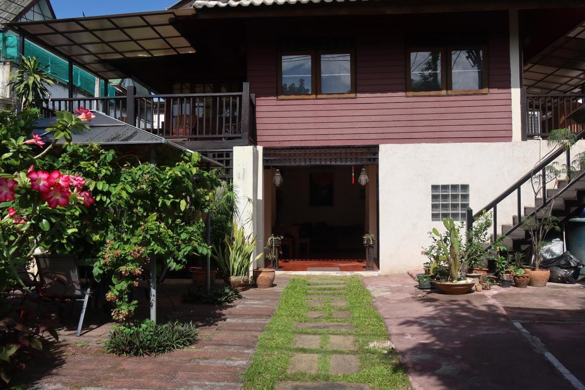 Banjai Garden Guesthouse Chiang Mai Luaran gambar